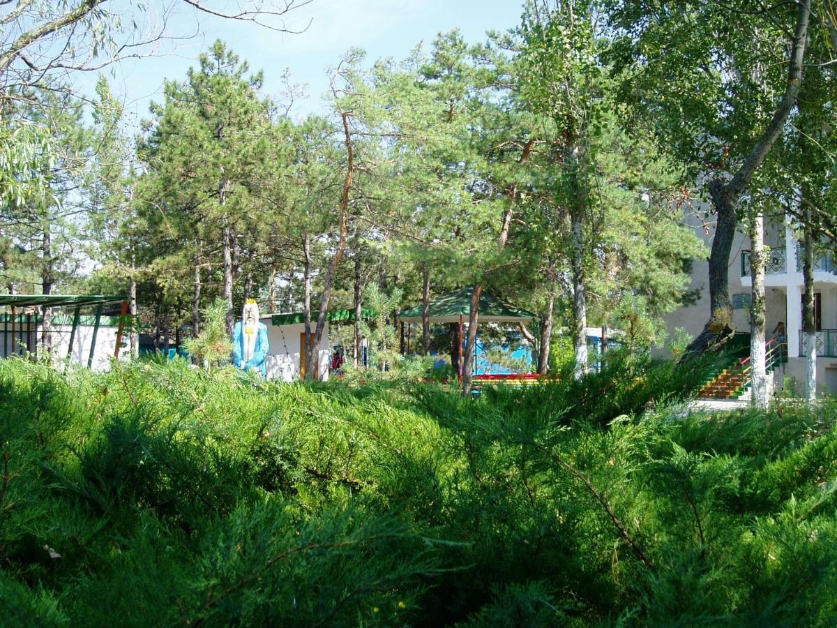 База Отдыха Наука Коблево Koblevo Exterior foto